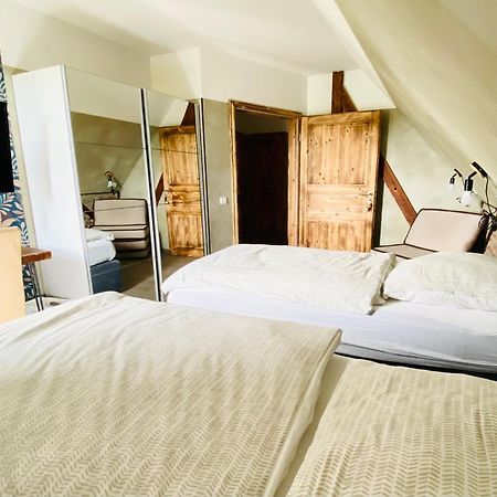 Phoenix Apartments - Monteurwohnung Mit Riesiger Parkflaeche Bielefeld Eksteriør bilde
