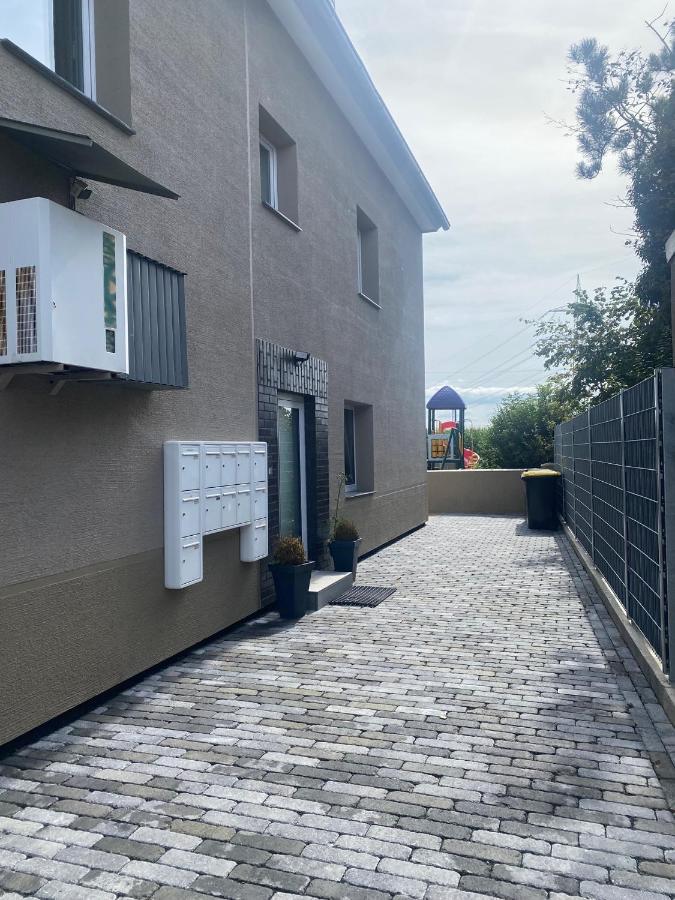Phoenix Apartments - Monteurwohnung Mit Riesiger Parkflaeche Bielefeld Eksteriør bilde